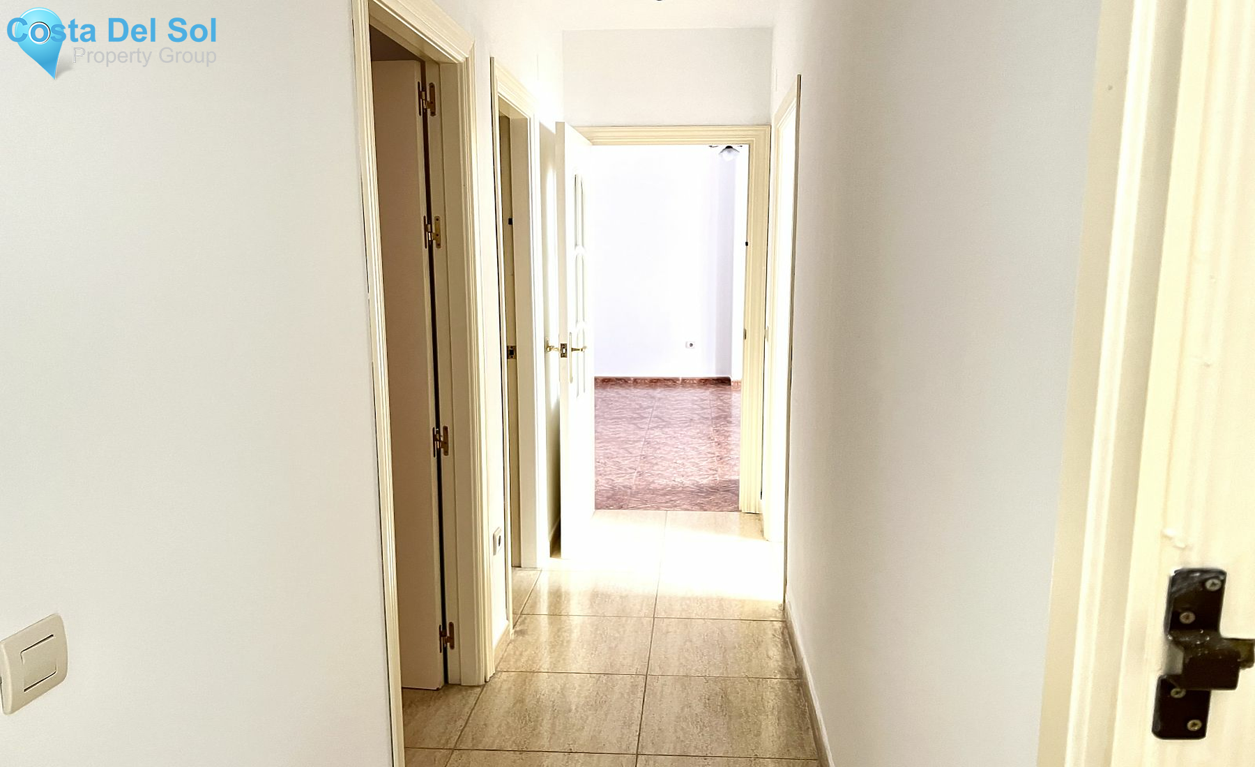 Middle Floor Apartment in Marbella-1171849