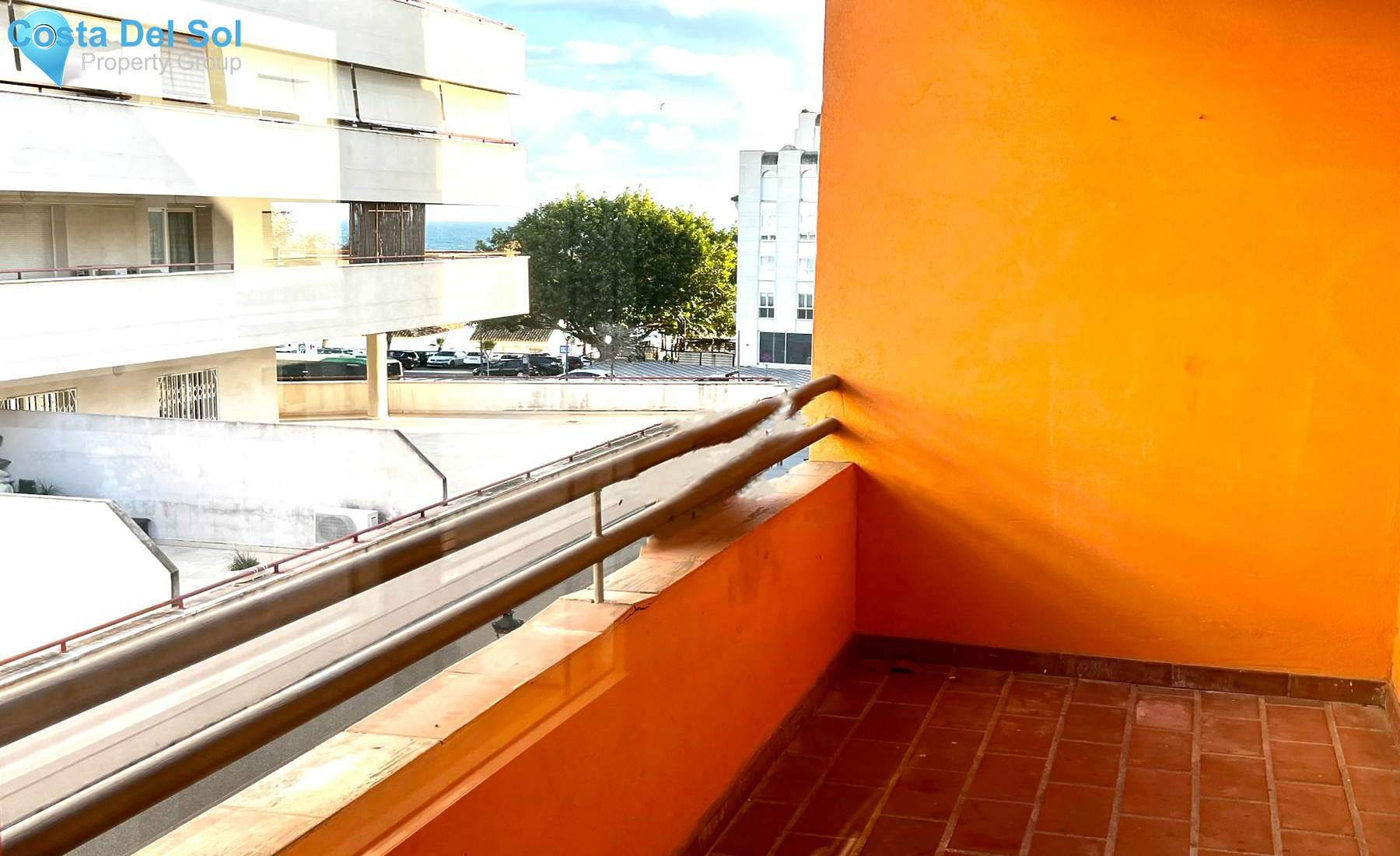 Middle Floor Apartment in Marbella-1171845