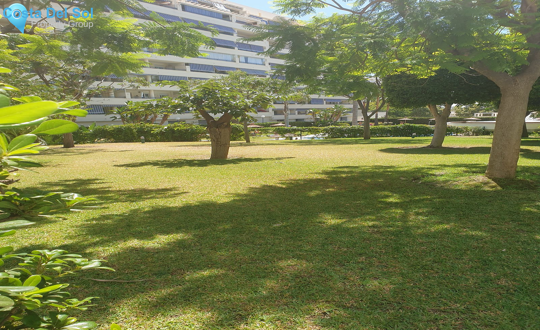 Middle Floor Apartment in Marbella-1177637