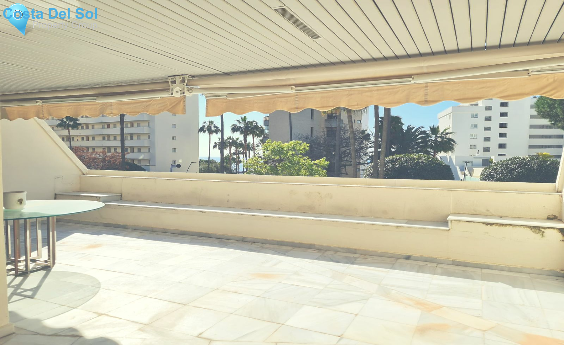 Middle Floor Apartment in Marbella-1180126