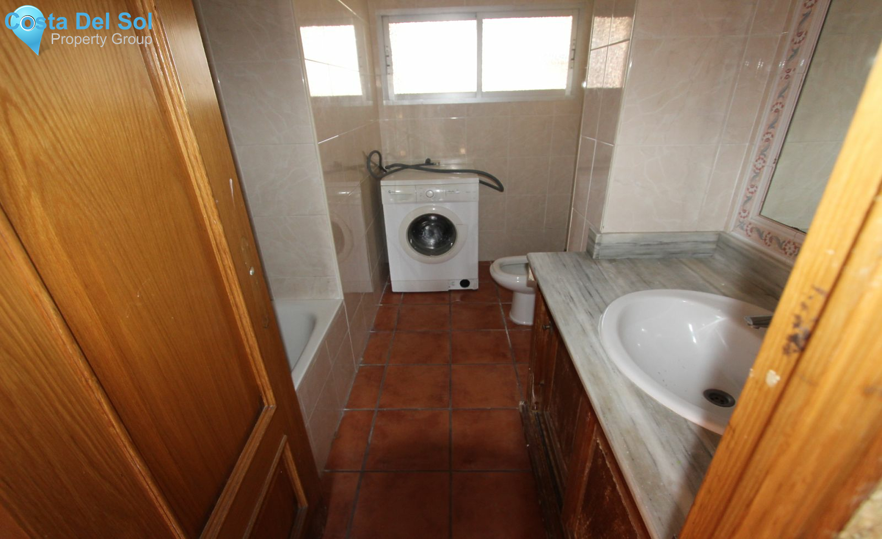 Middle Floor Apartment in Marbella-1182493