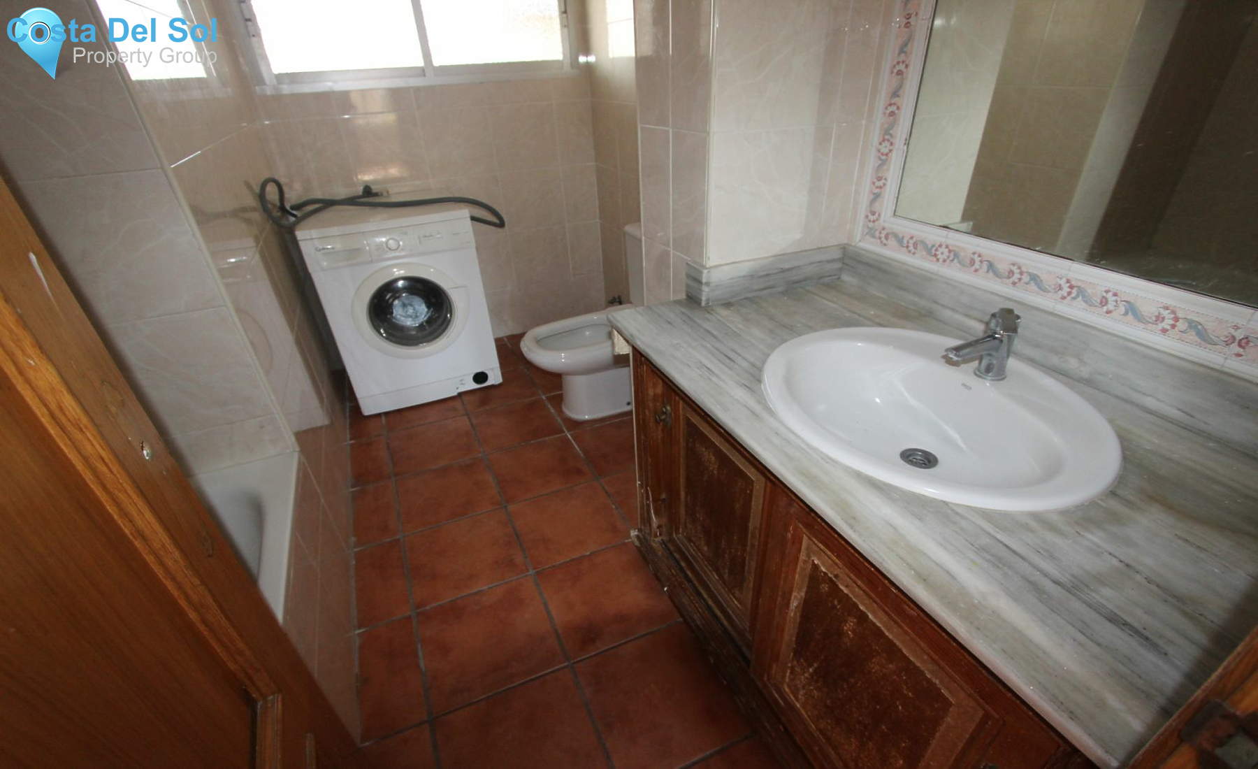 Middle Floor Apartment in Marbella-1182494