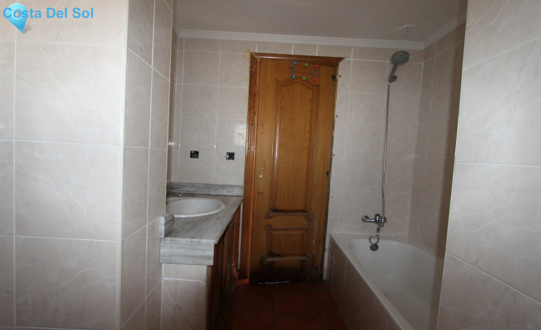 Middle Floor Apartment in Marbella-1182496