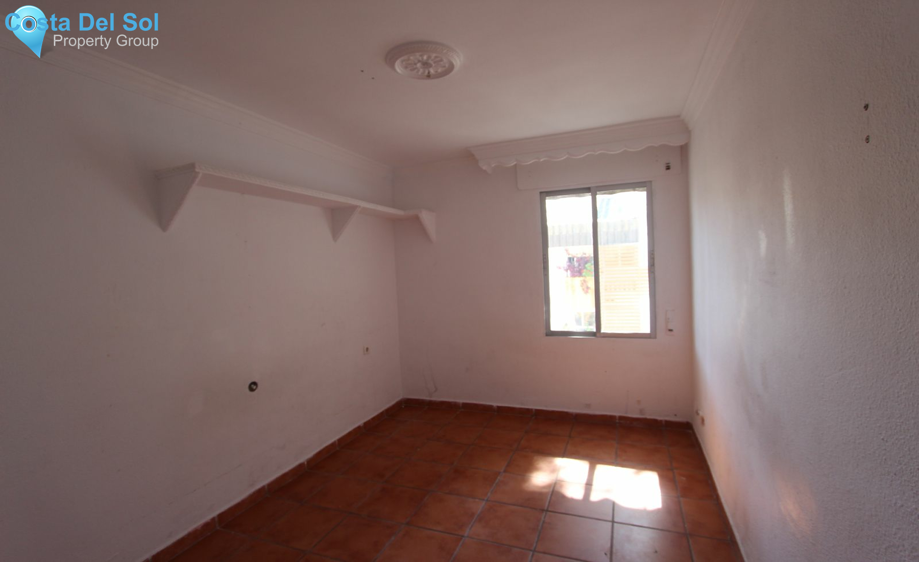 Middle Floor Apartment in Marbella-1182497