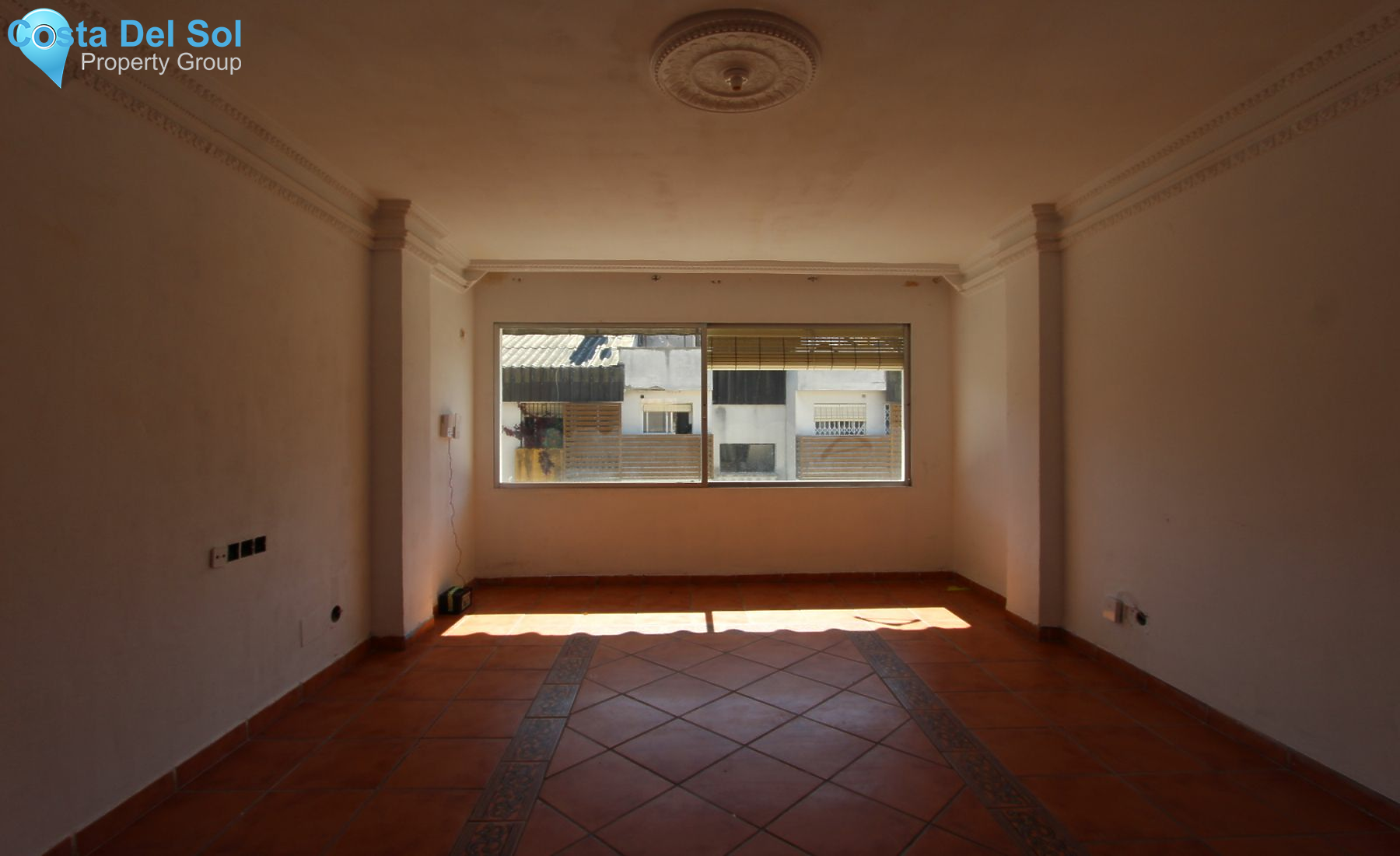 Middle Floor Apartment in Marbella-1182481