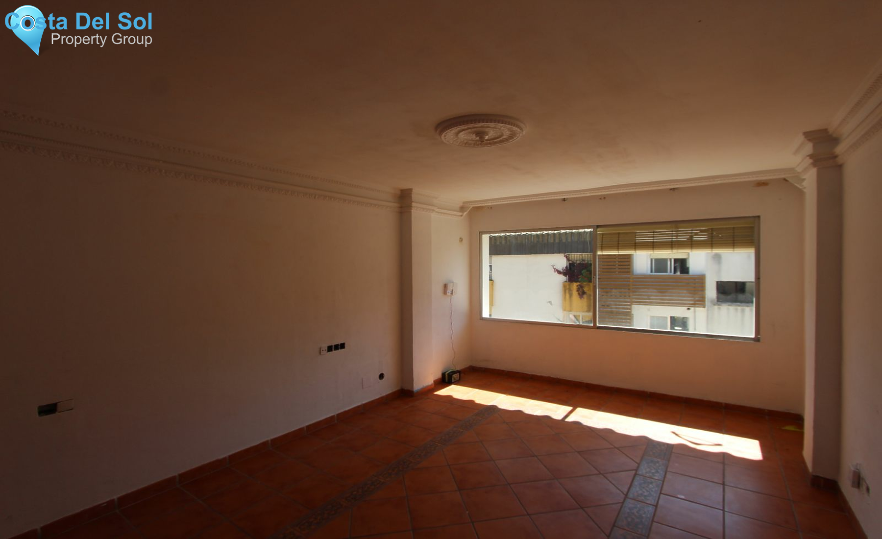 Middle Floor Apartment in Marbella-1182482