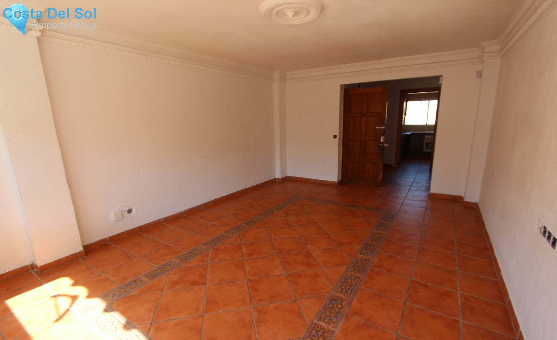 Middle Floor Apartment in Marbella-1182486