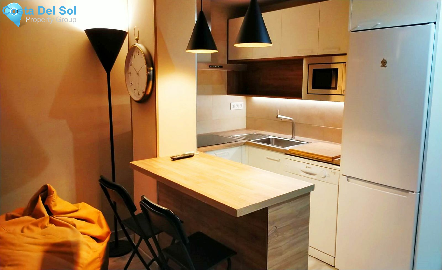 Middle Floor Apartment in Marbella-1197759