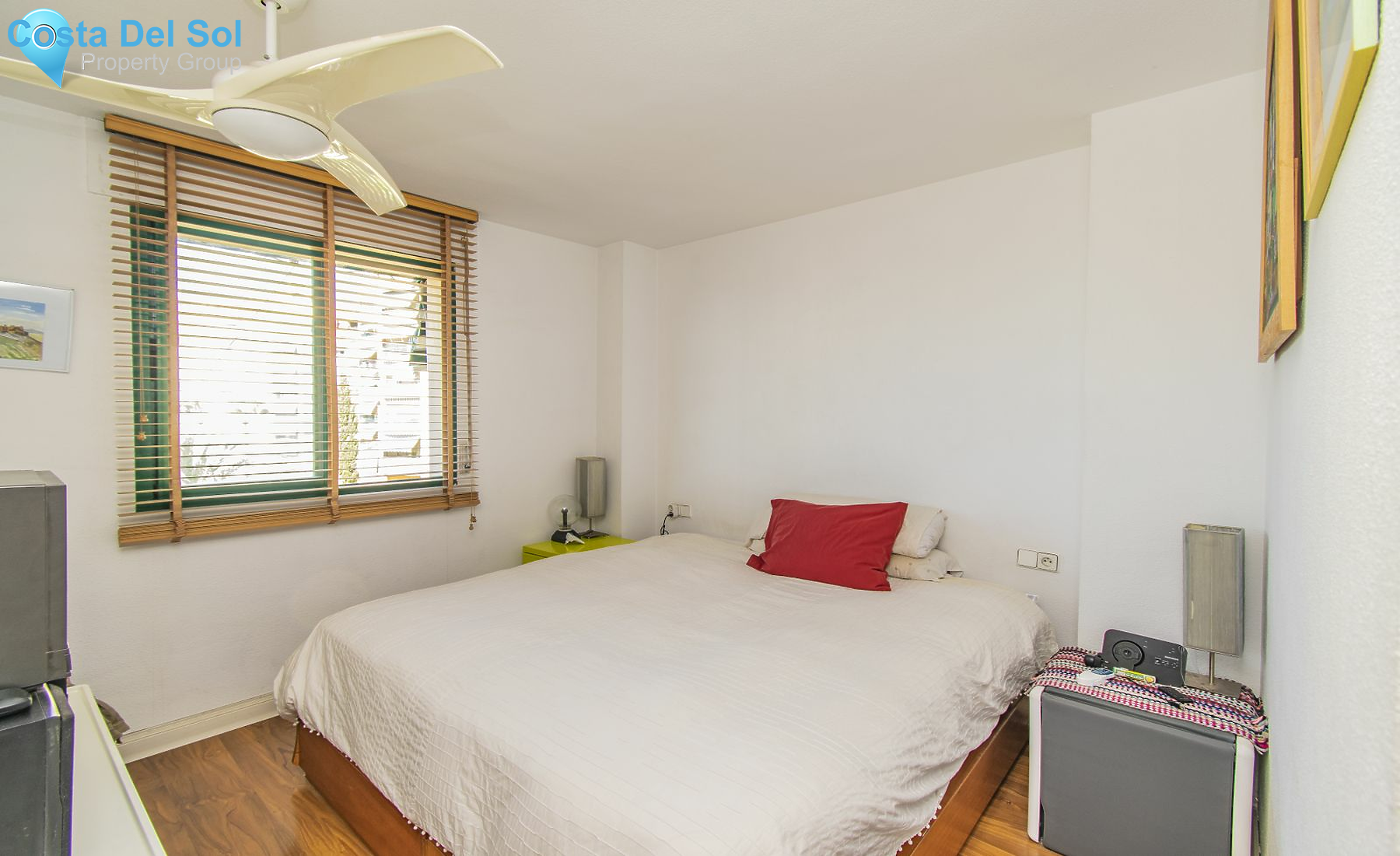 Middle Floor Apartment in Marbella-1202376
