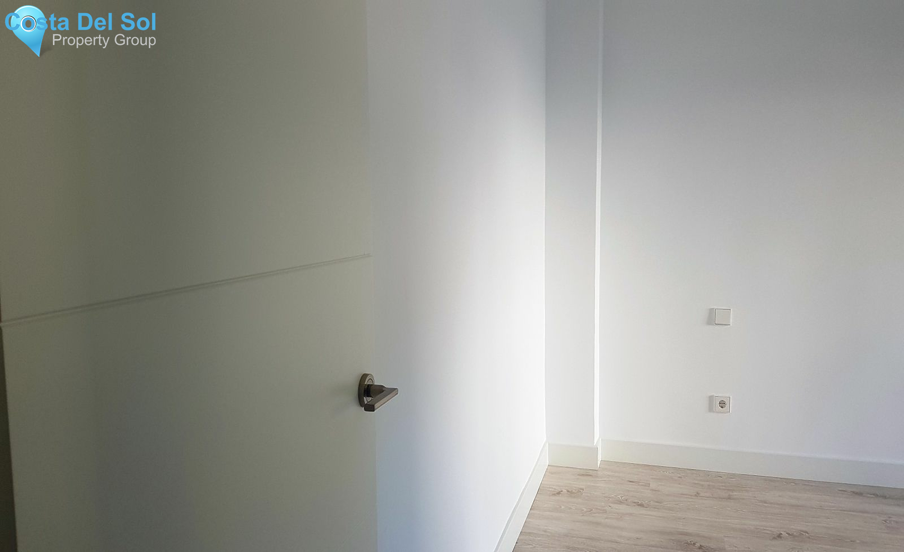Middle Floor Apartment in Marbella-1213393