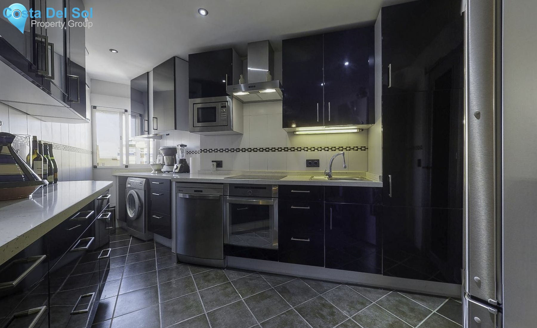 Middle Floor Apartment in Marbella-1214002