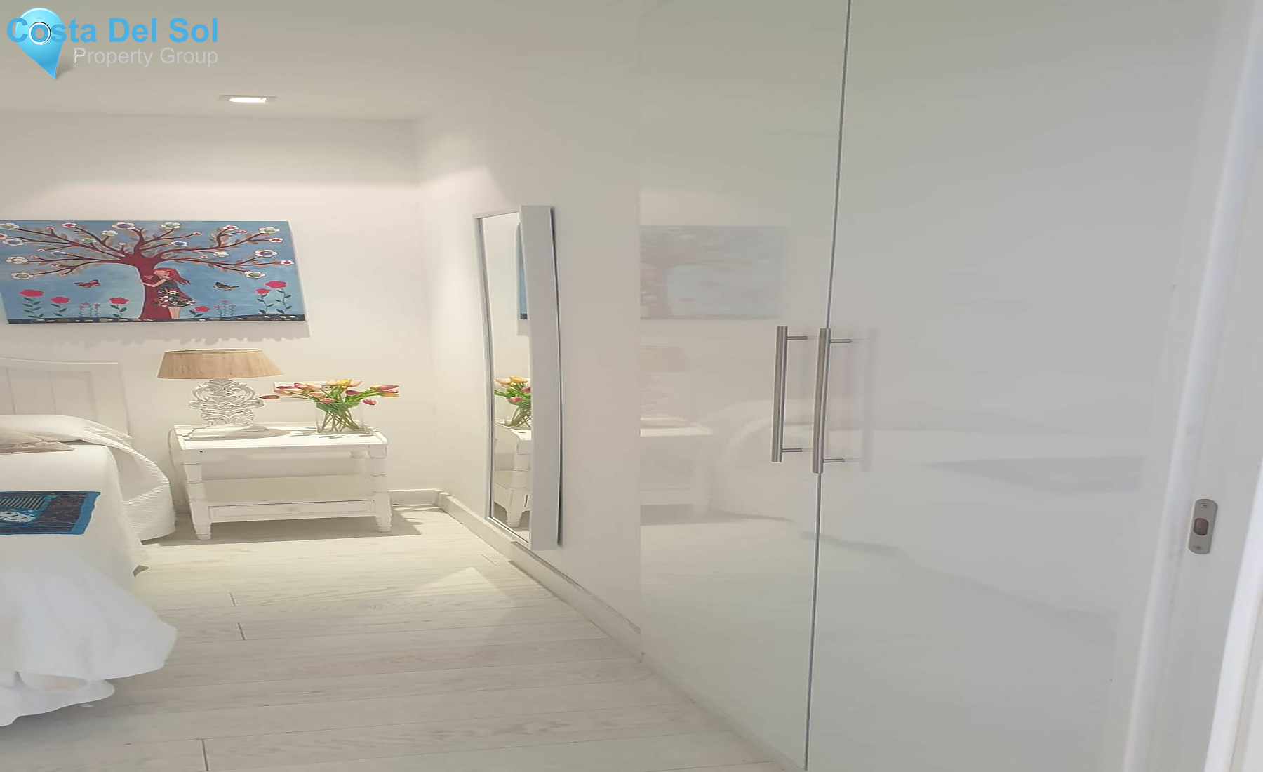Middle Floor Apartment in Marbella-1215203