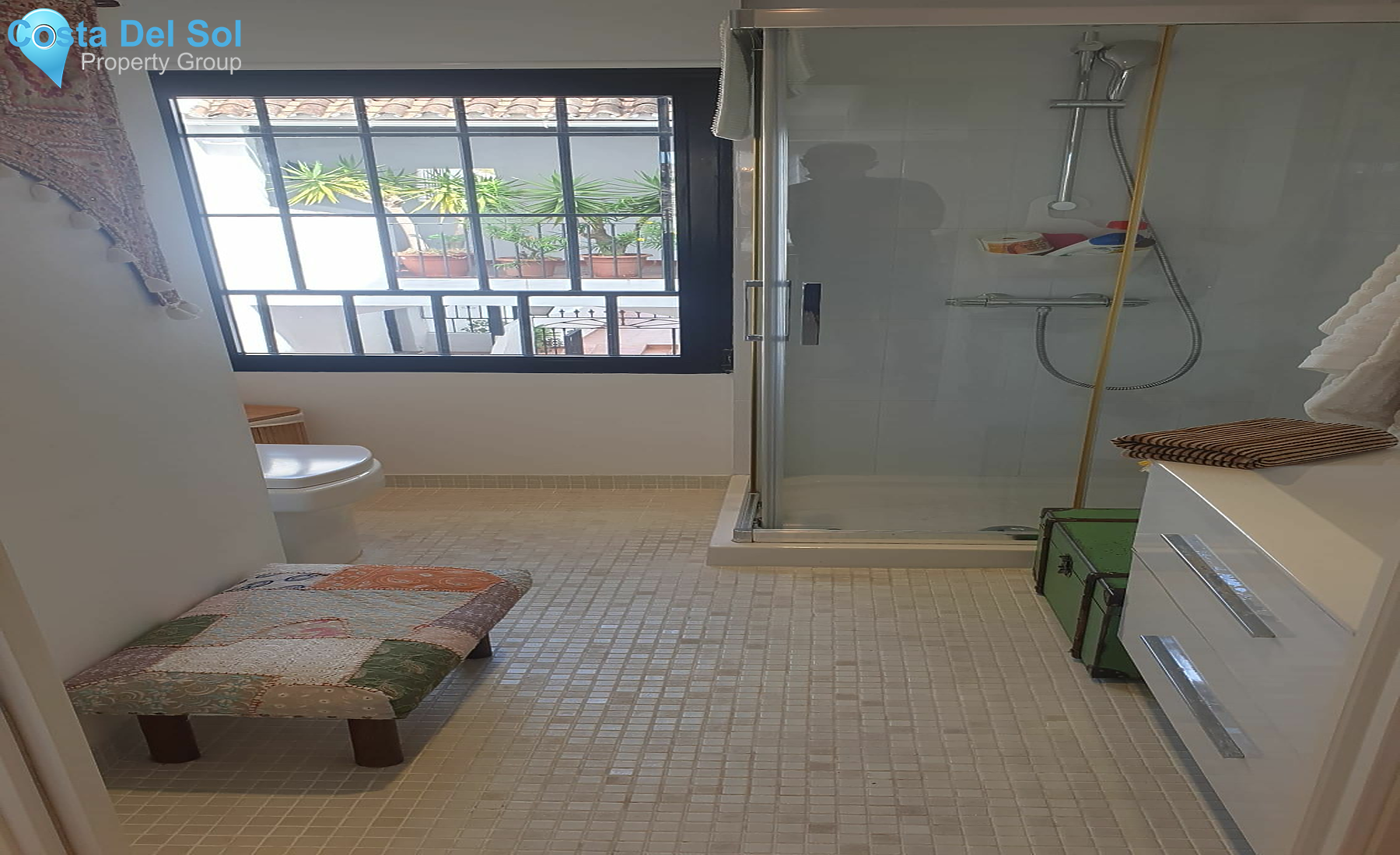 Middle Floor Apartment in Marbella-1215206