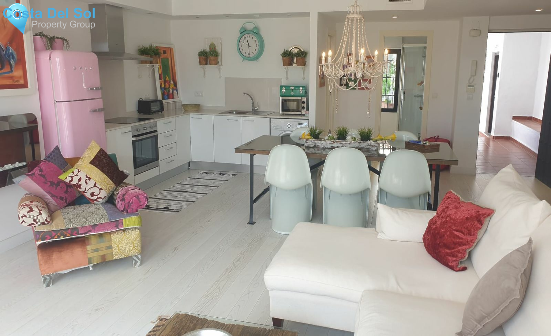 Middle Floor Apartment in Marbella-1215197