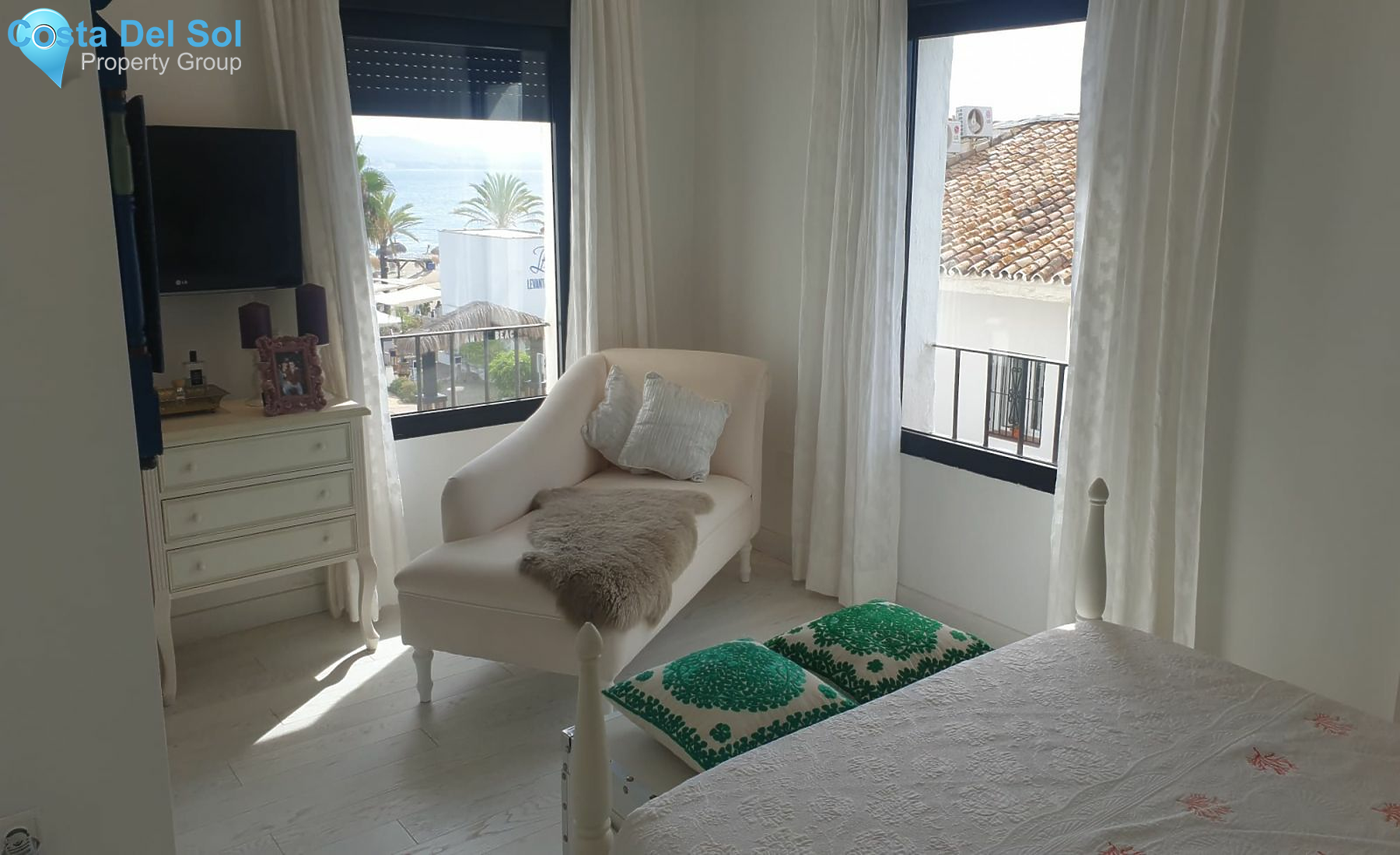 Middle Floor Apartment in Marbella-1215199
