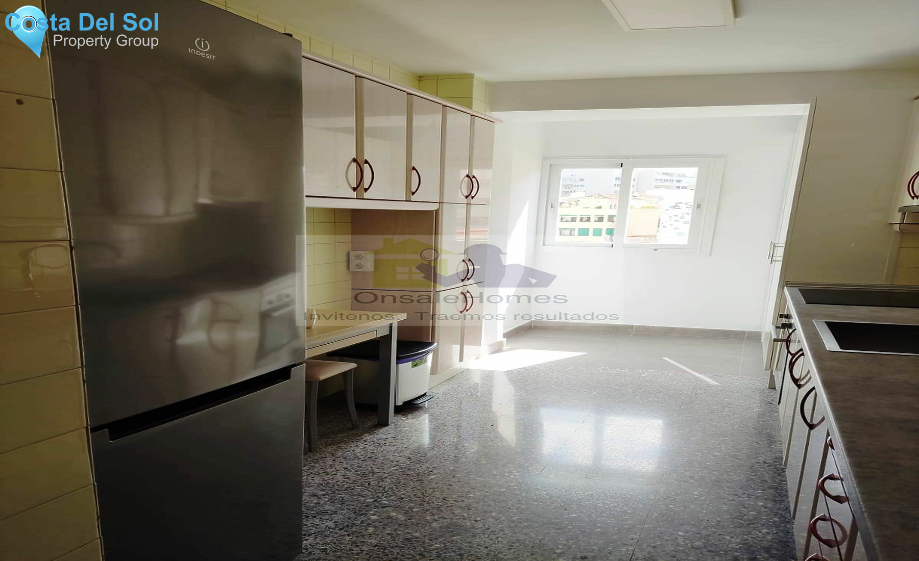 Middle Floor Apartment in Marbella-1215298