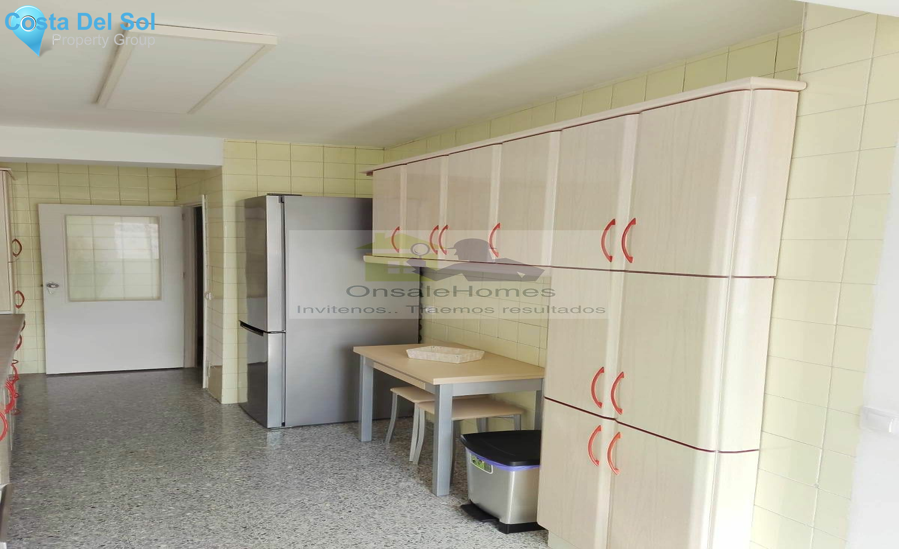 Middle Floor Apartment in Marbella-1215300