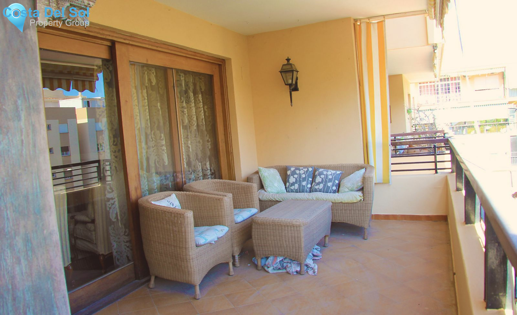 Middle Floor Apartment in Marbella-1219717