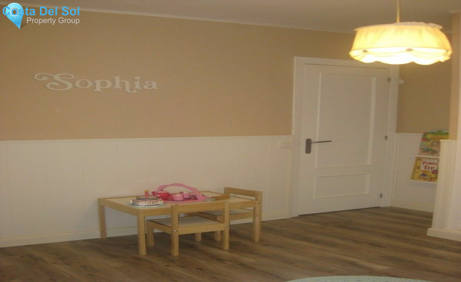 Middle Floor Apartment in Marbella-1221078