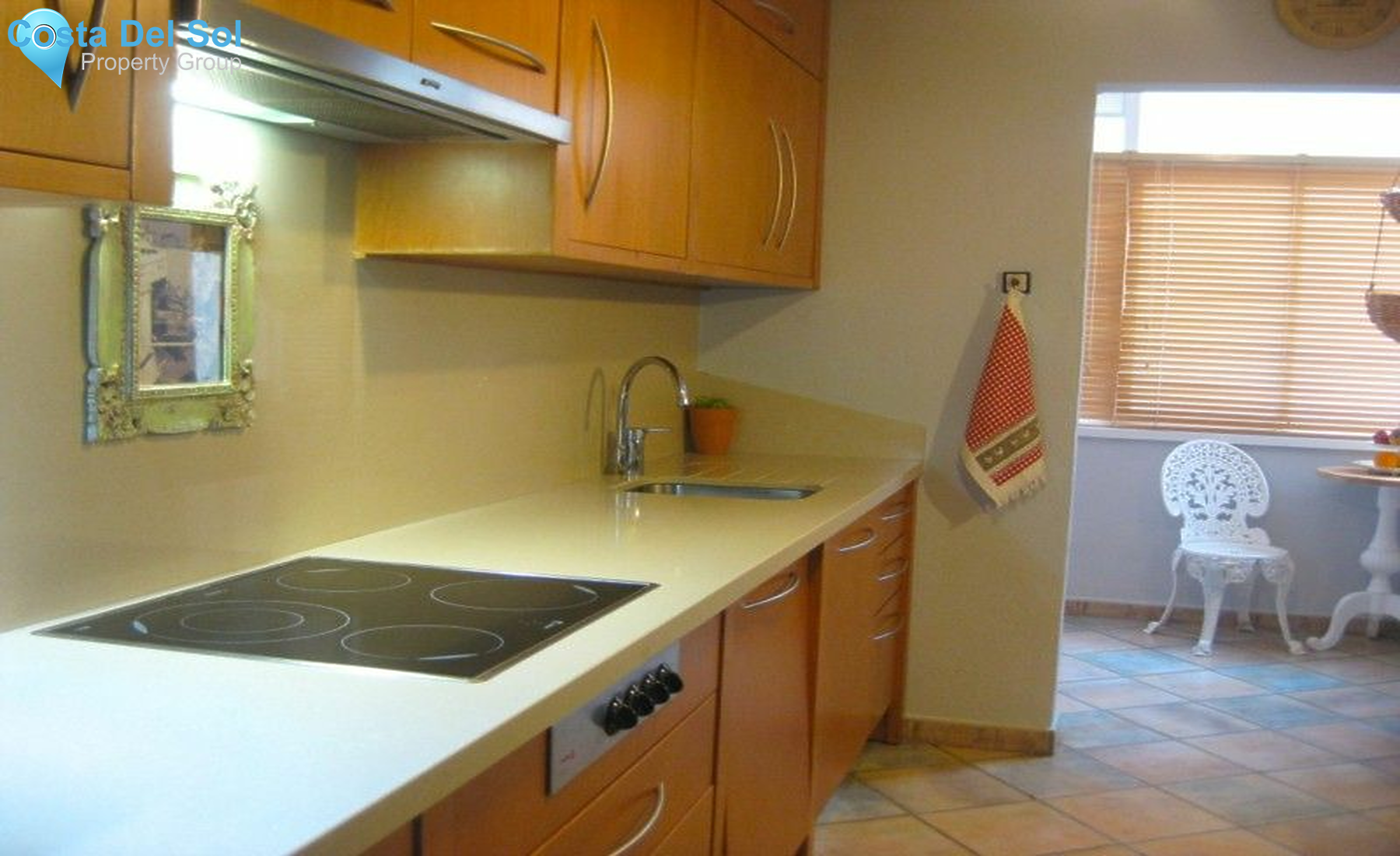 Middle Floor Apartment in Marbella-1221081