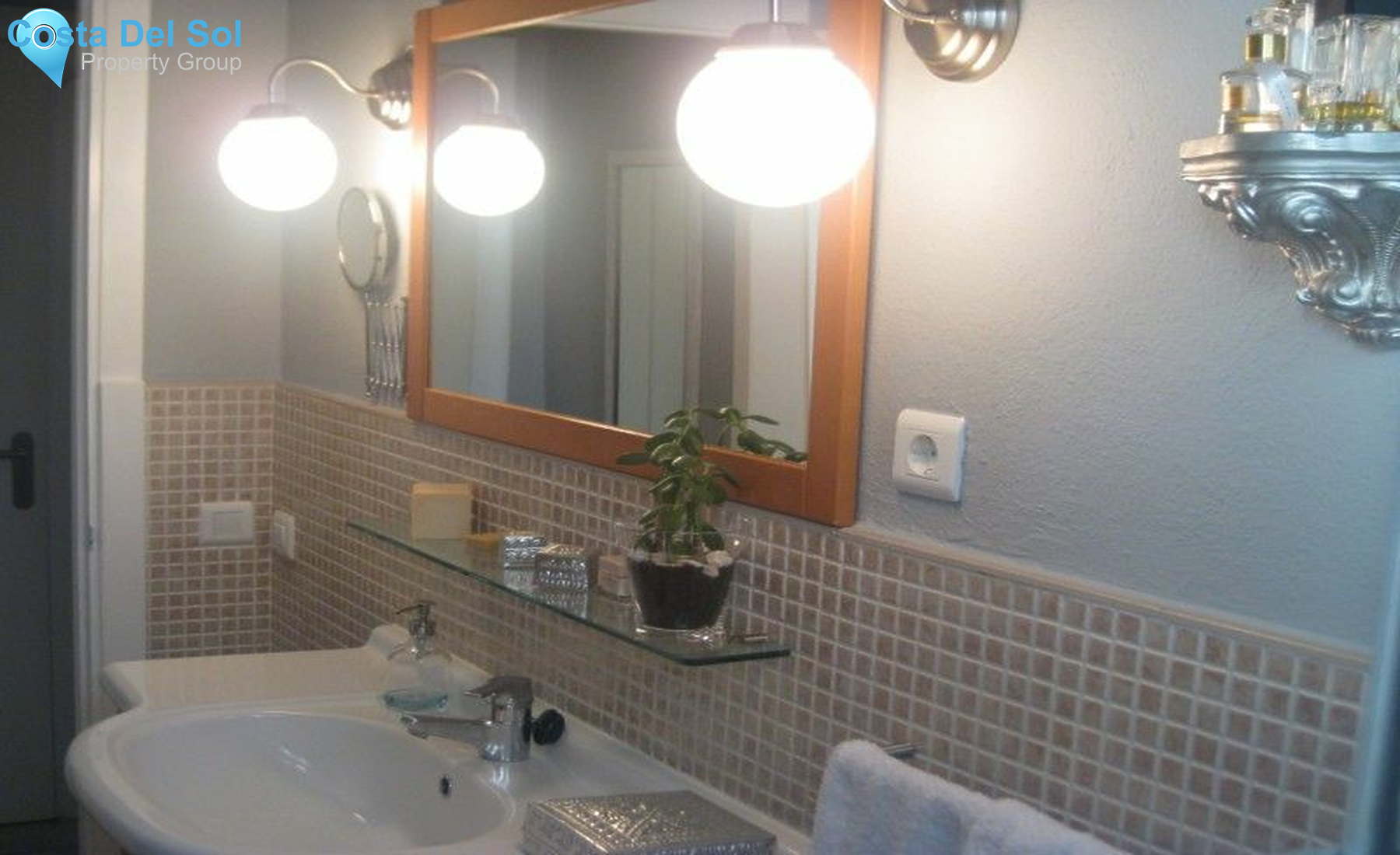 Middle Floor Apartment in Marbella-1221084