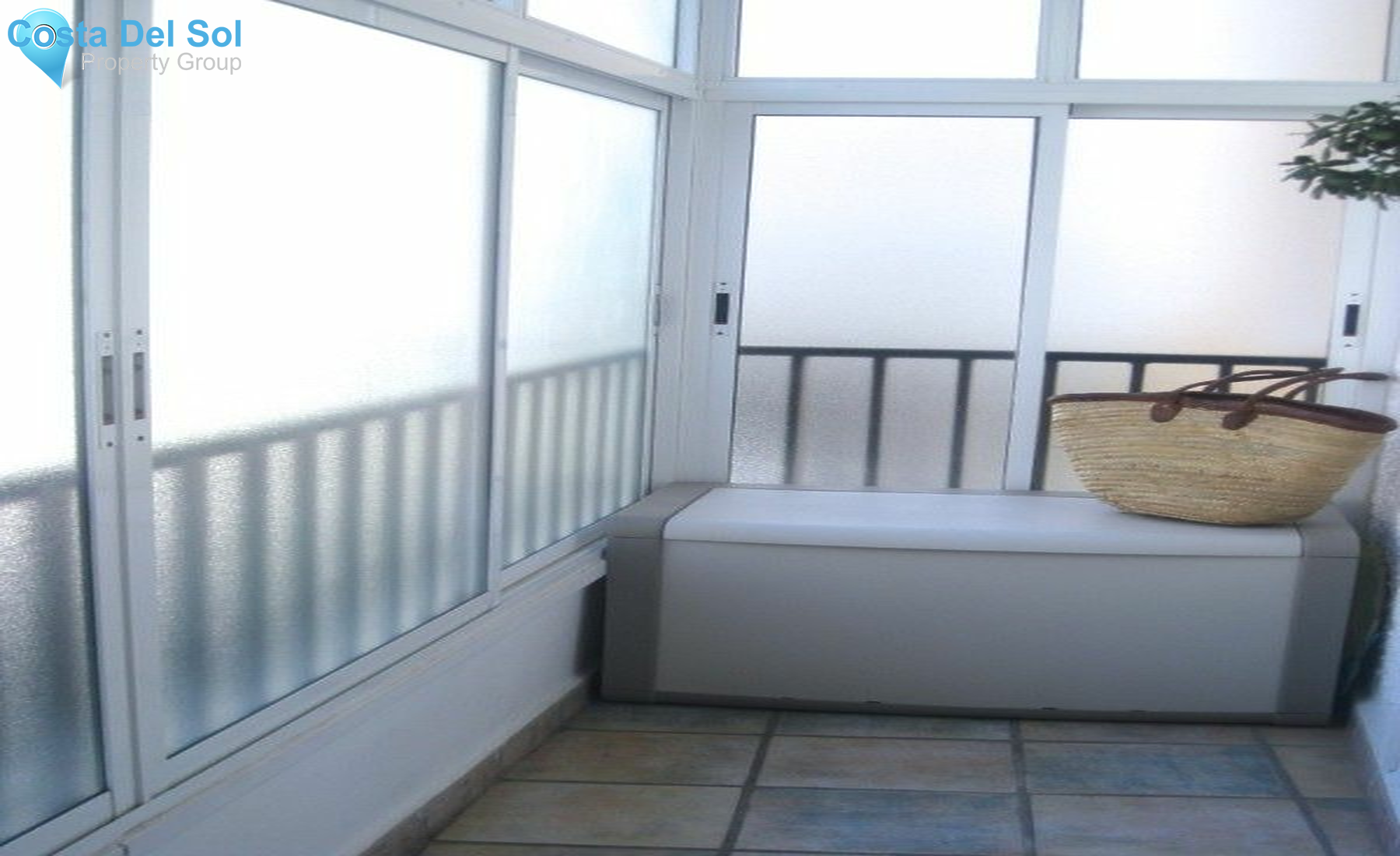 Middle Floor Apartment in Marbella-1221068