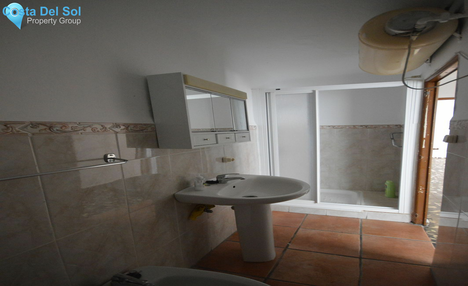 Middle Floor Apartment in Marbella-1387971