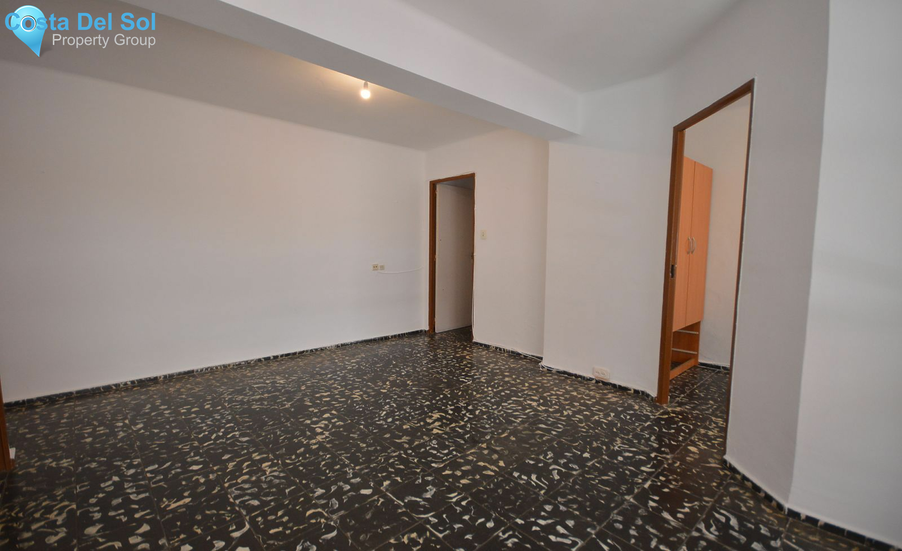 Middle Floor Apartment in Marbella-1387958