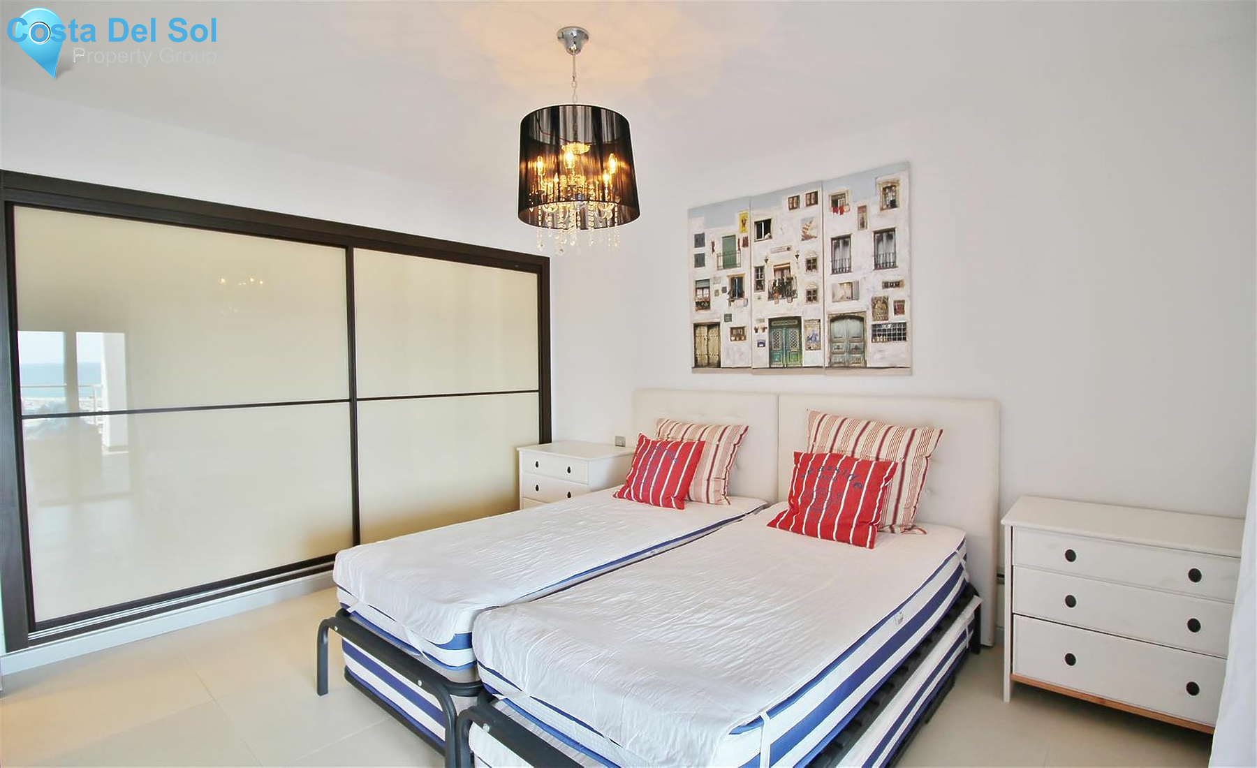 Middle Floor Apartment in Marbella-1389958
