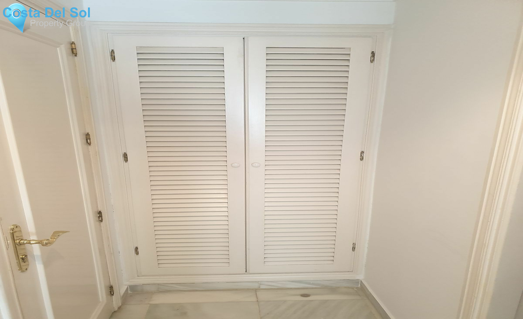 Middle Floor Apartment in Marbella-1395318