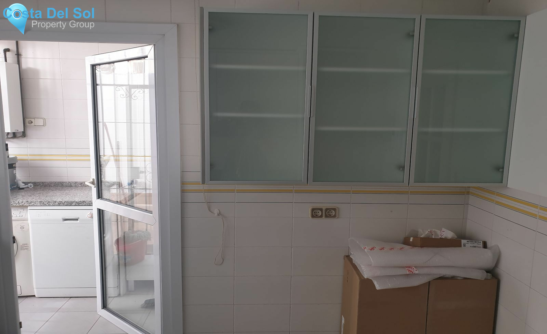 Middle Floor Apartment in Marbella-1395323