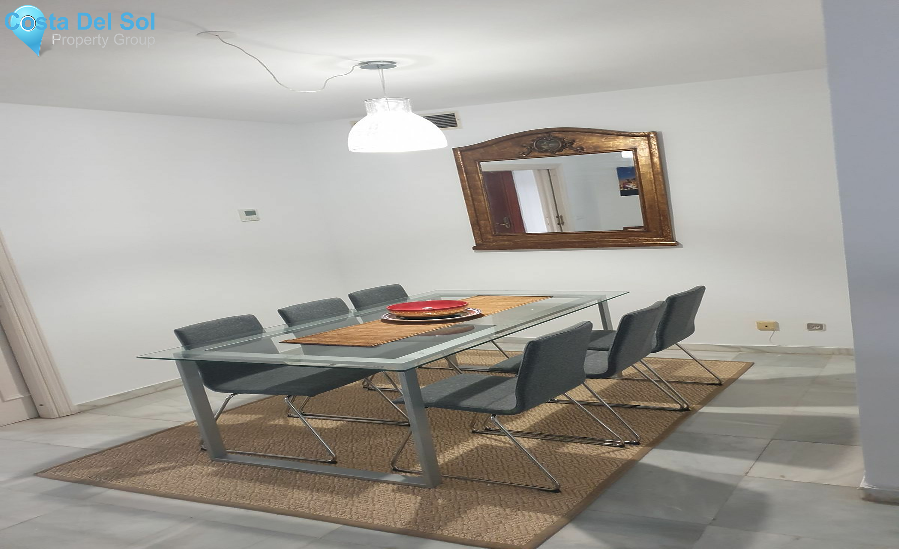 Middle Floor Apartment in Marbella-1395308