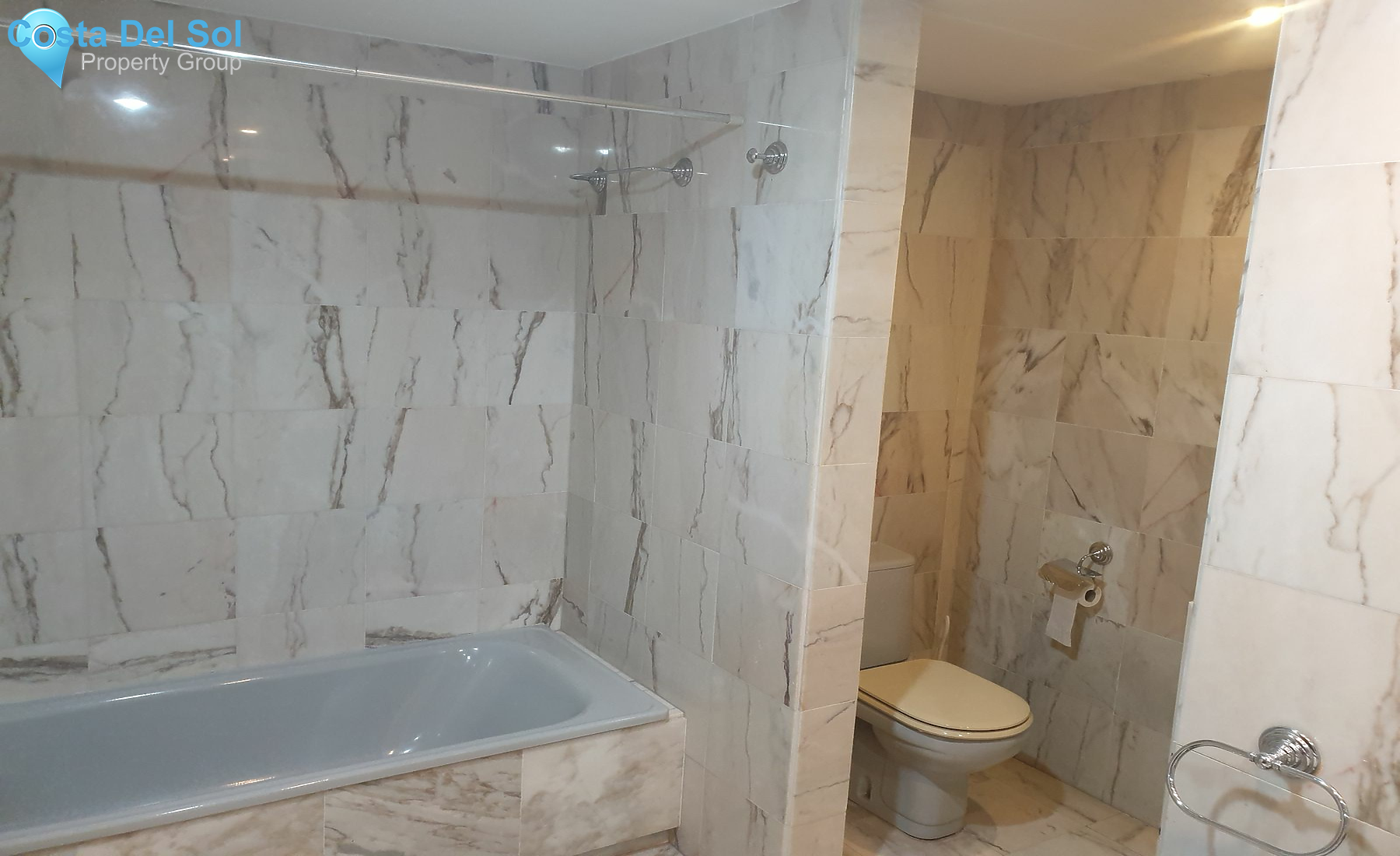 Middle Floor Apartment in Marbella-1395331