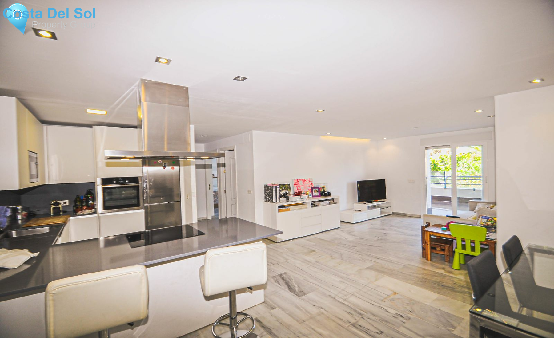 Middle Floor Apartment in Marbella