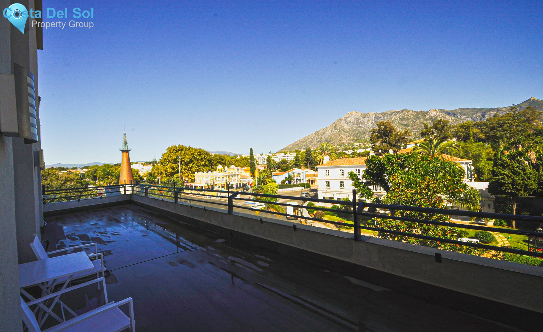 Middle Floor Apartment in Marbella-1398805