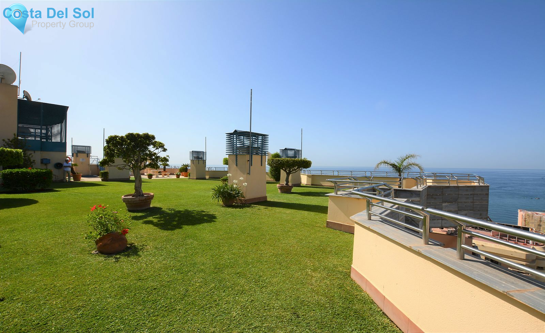 Middle Floor Apartment in Marbella-1420428
