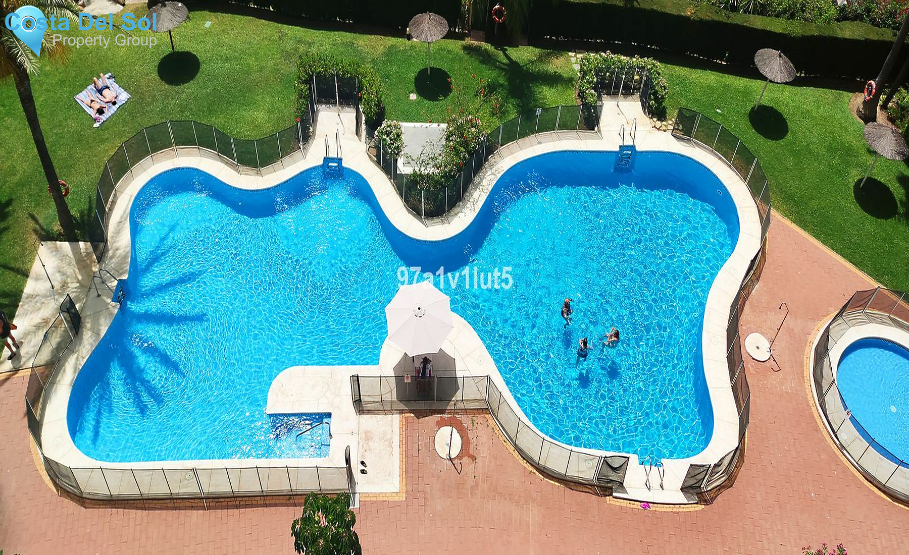 Middle Floor Apartment in Marbella-1427348