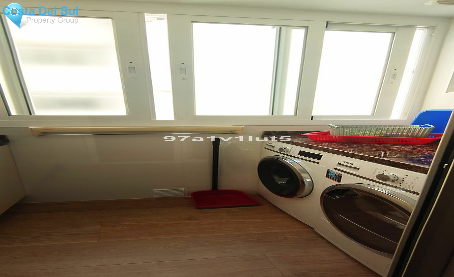 Middle Floor Apartment in Marbella-1427349