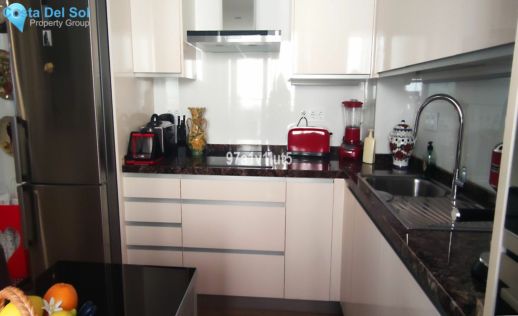 Middle Floor Apartment in Marbella-1427336