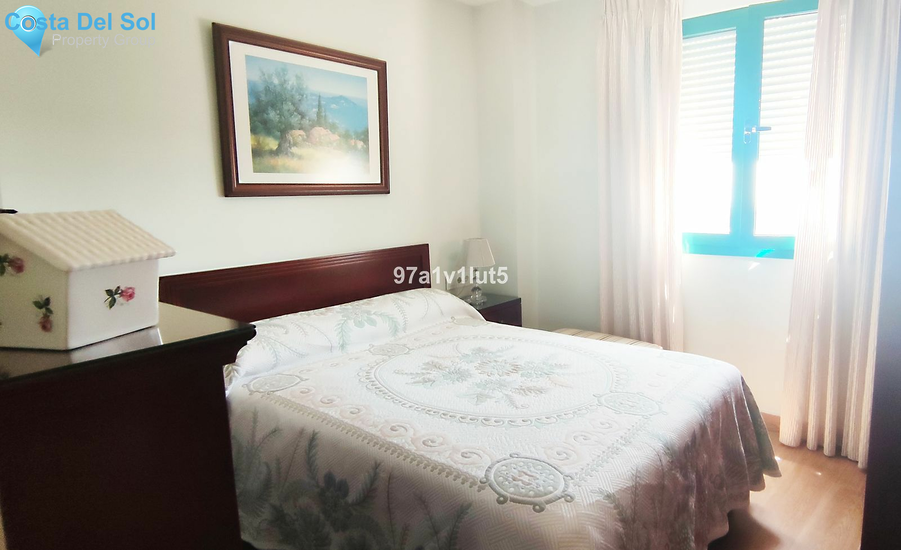 Middle Floor Apartment in Marbella-1427340