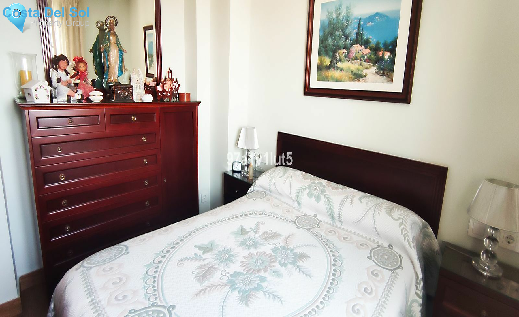 Middle Floor Apartment in Marbella-1427343