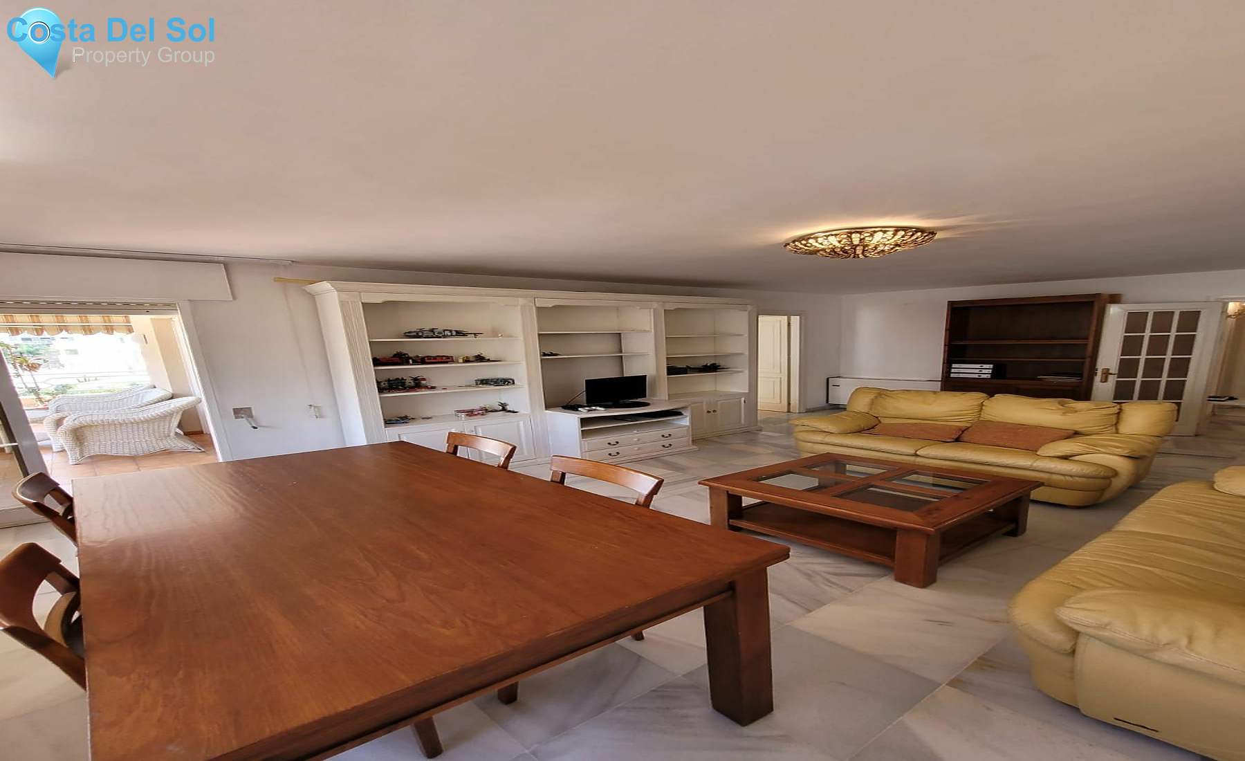 Middle Floor Apartment in Marbella-1446219