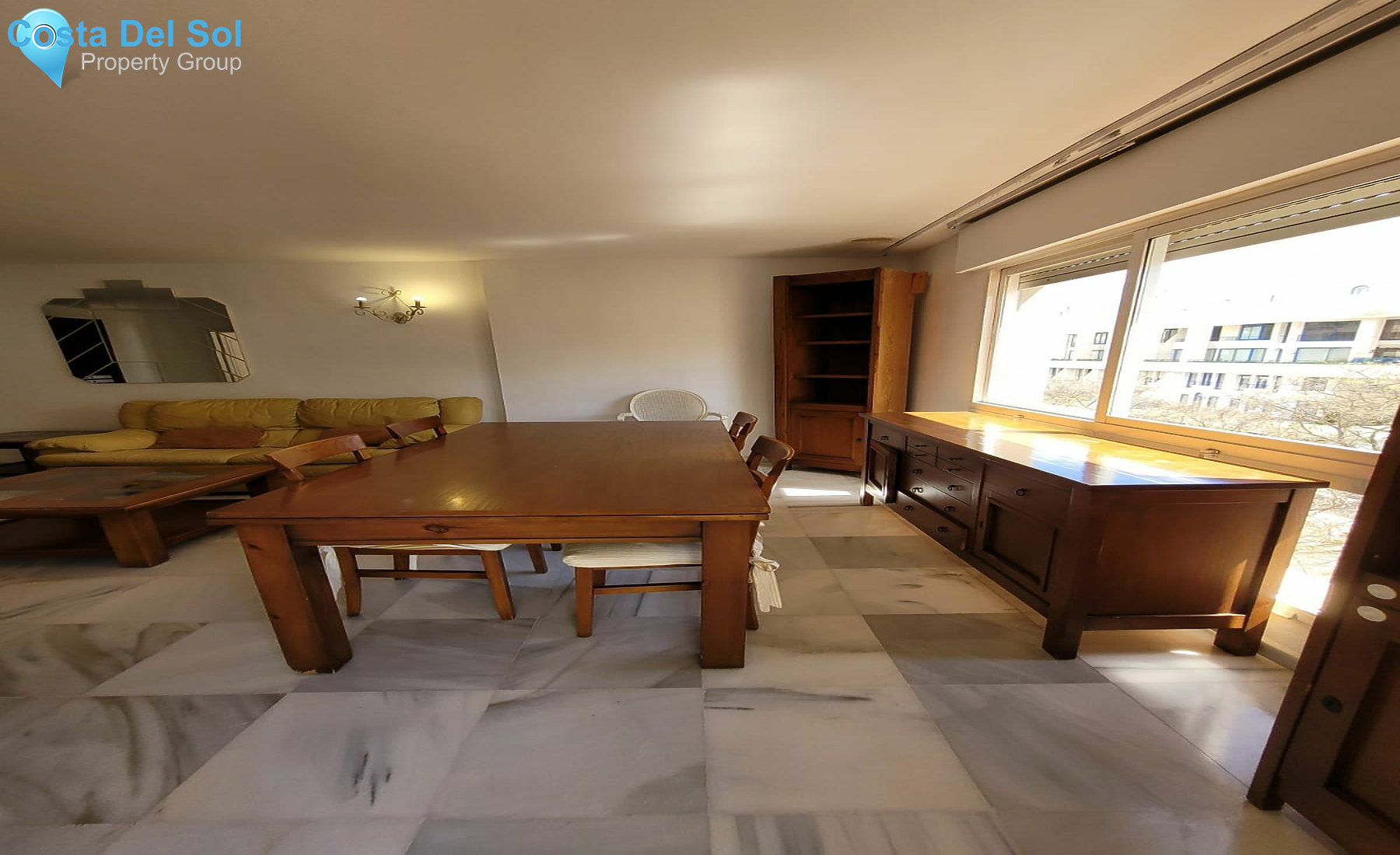 Middle Floor Apartment in Marbella-1446223