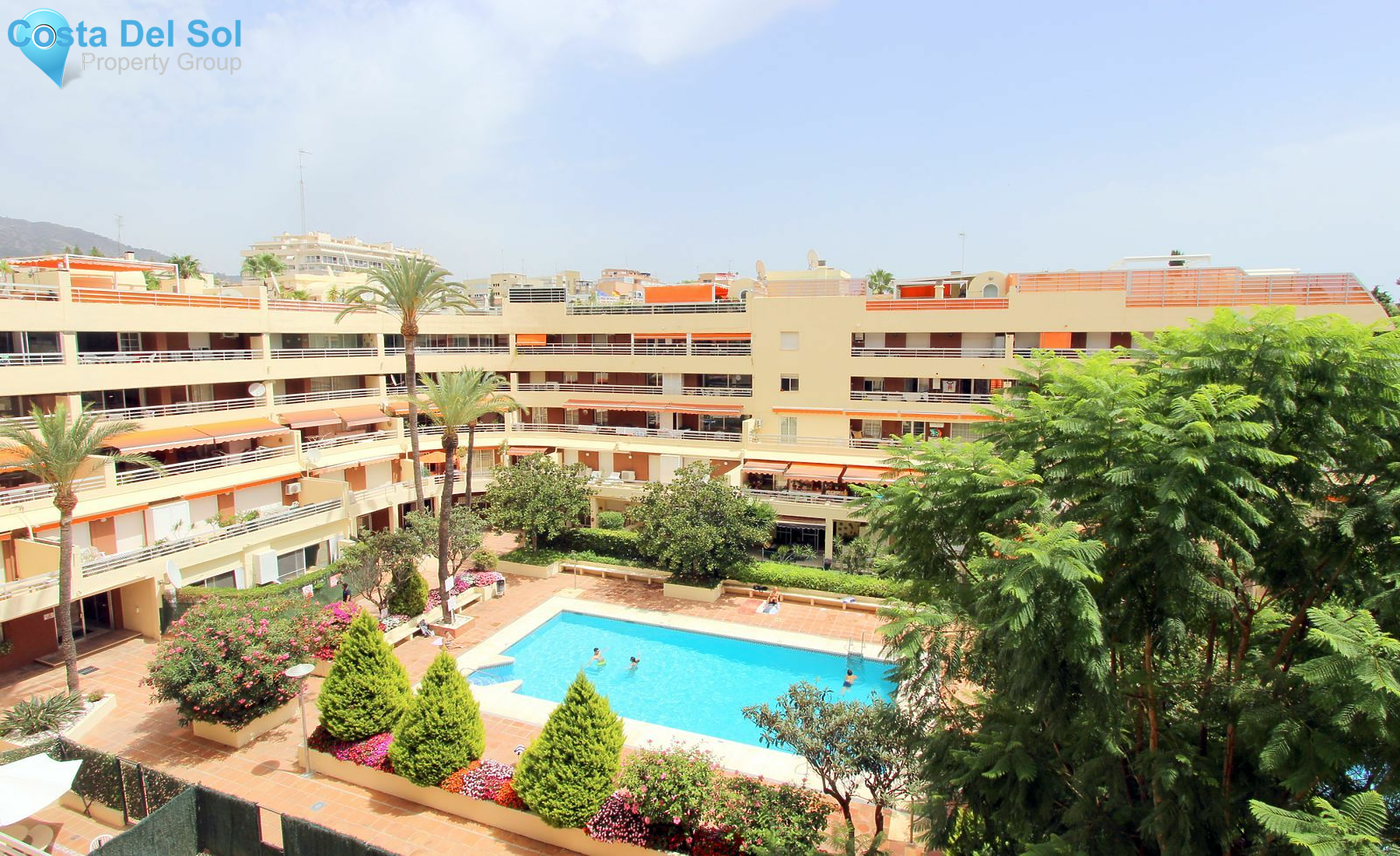 Middle Floor Apartment in Marbella-1467415