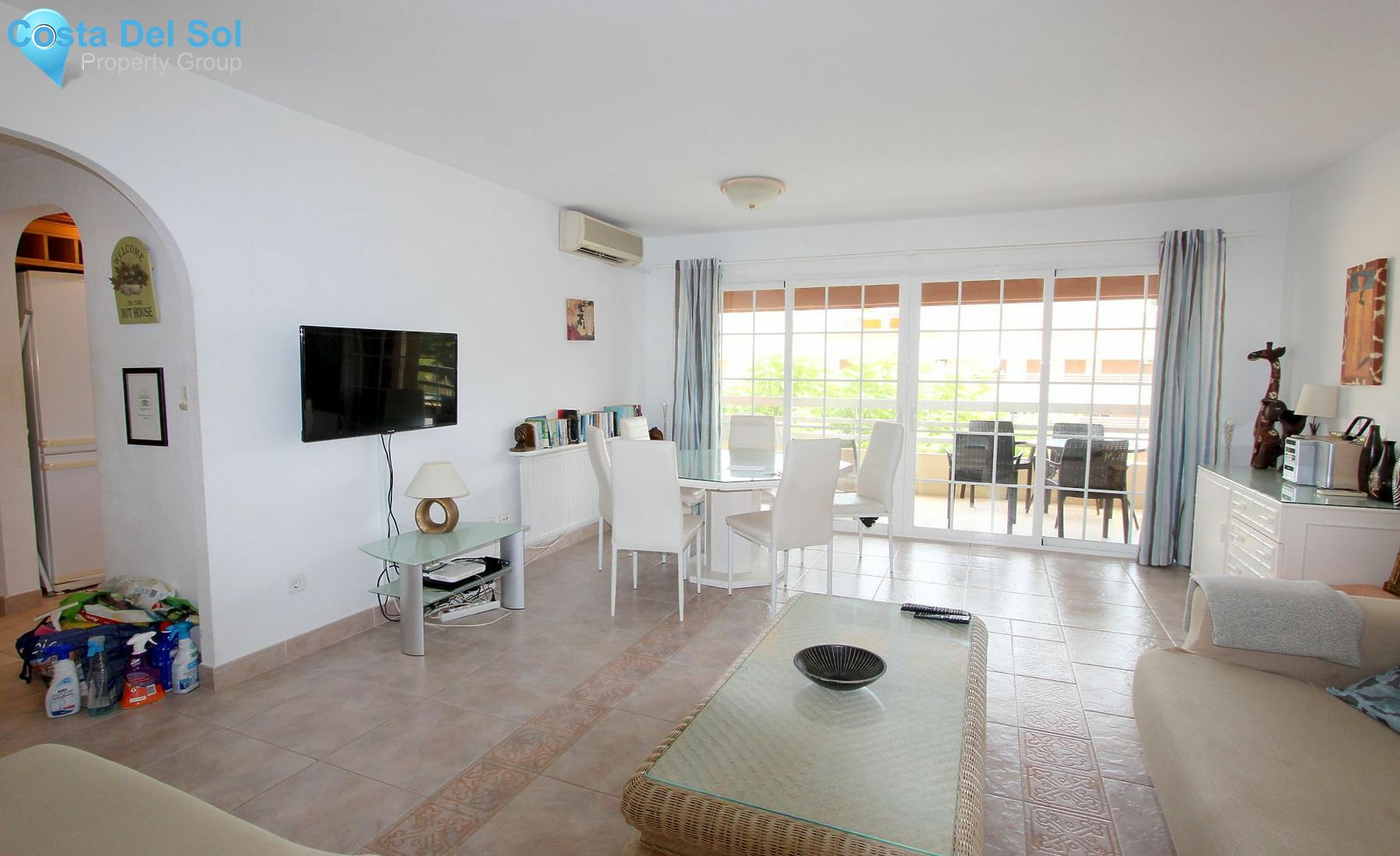 Middle Floor Apartment in Marbella-1467418