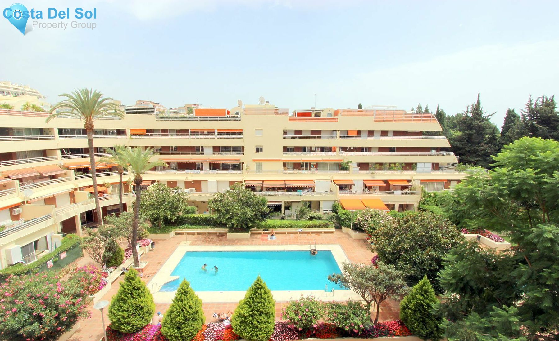 Middle Floor Apartment in Marbella-1467423