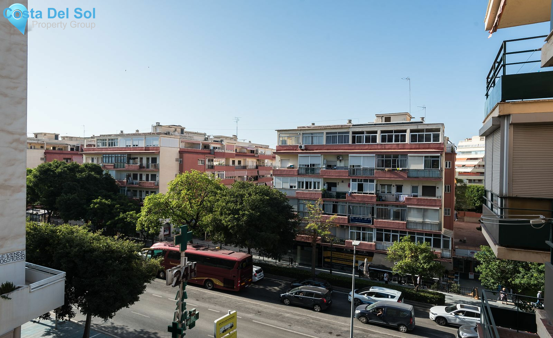 Middle Floor Apartment in Marbella-1513174