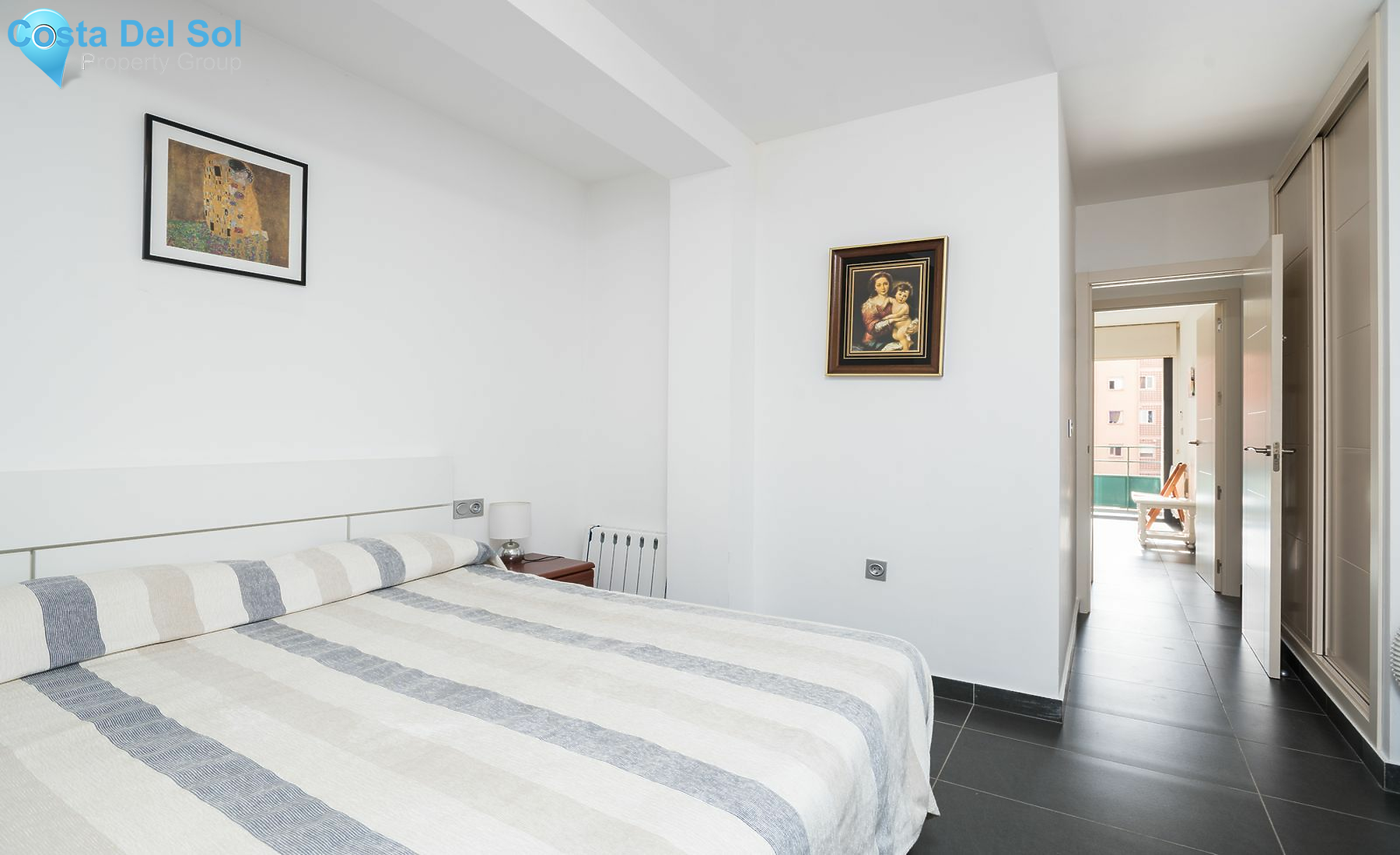 Middle Floor Apartment in Marbella-1513169