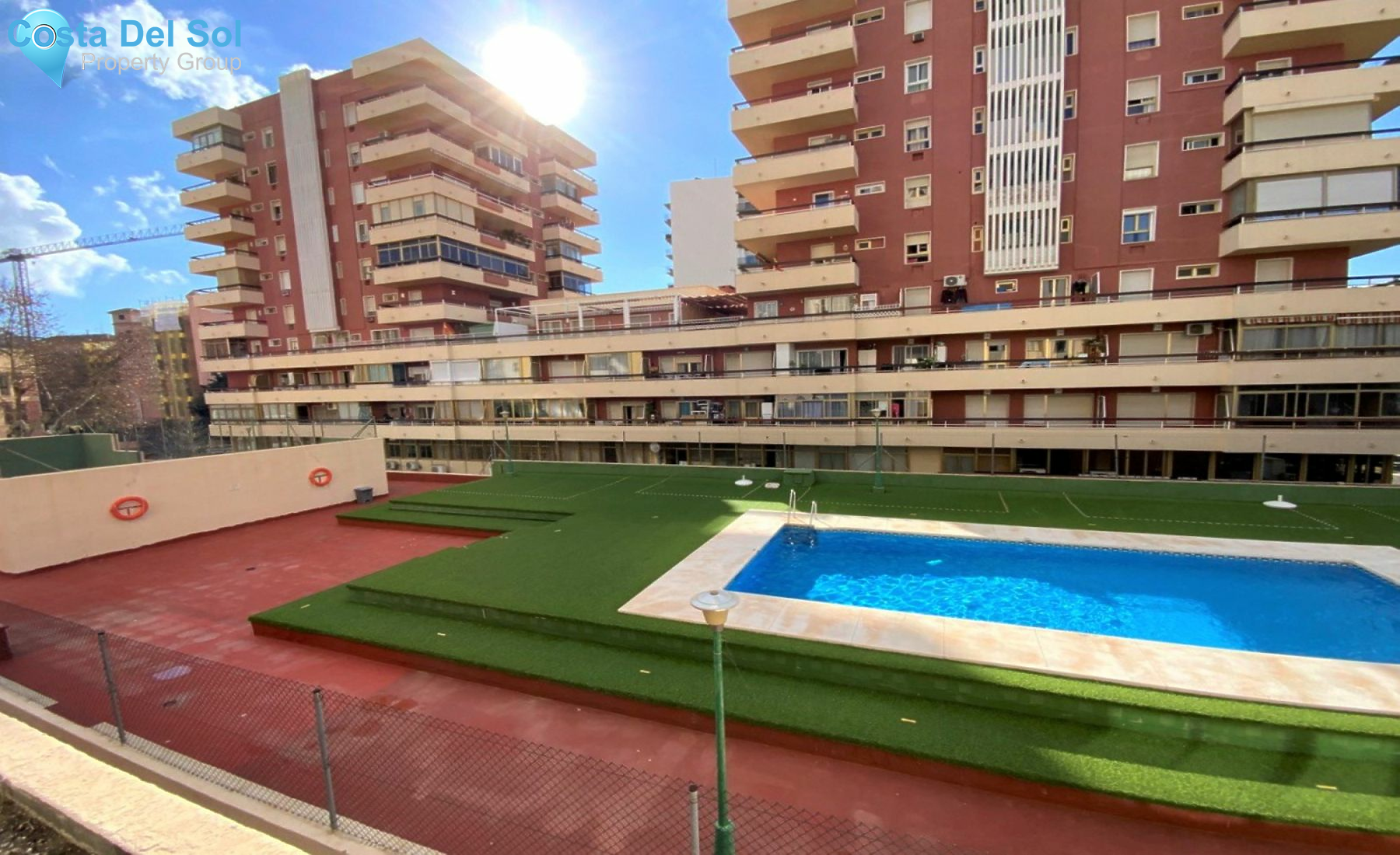 Middle Floor Apartment in Marbella-1520161
