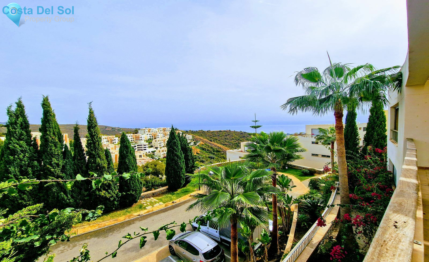 Middle Floor Apartment in Marbella-1531147